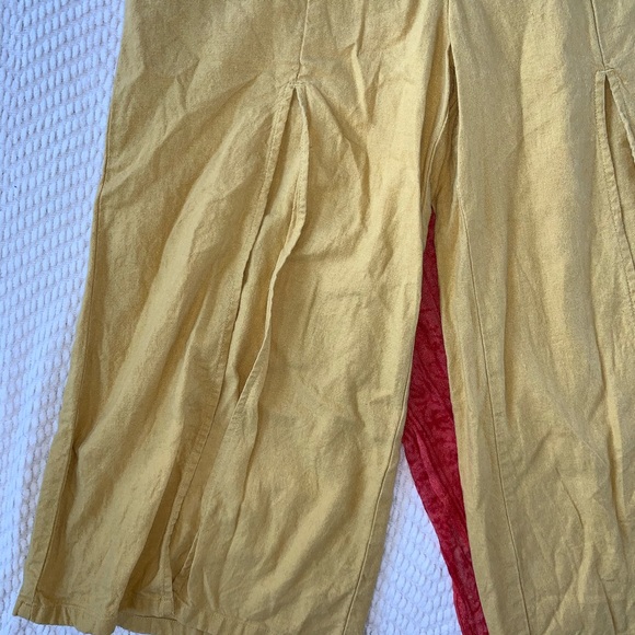 BP. Split Front Wide Leg Crop Pants Yellow Size S - Picture 16 of 16